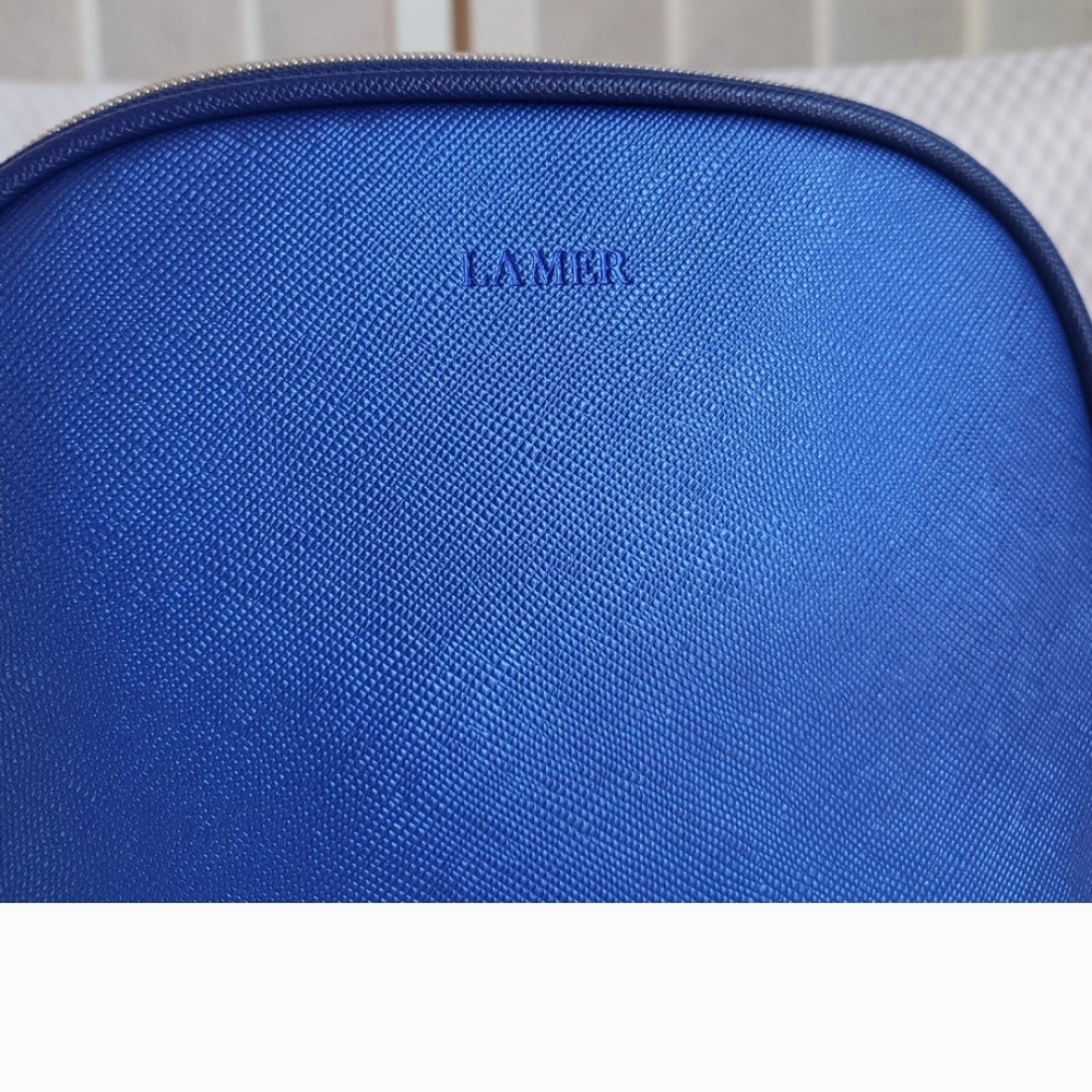 La Mer Vibrant Blue Toiletry Bag